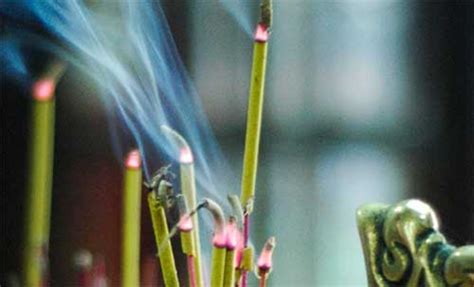 how many agarbatti to light|How Many Incense Sticks To Be Burned – Number of Agarbatti To Be.